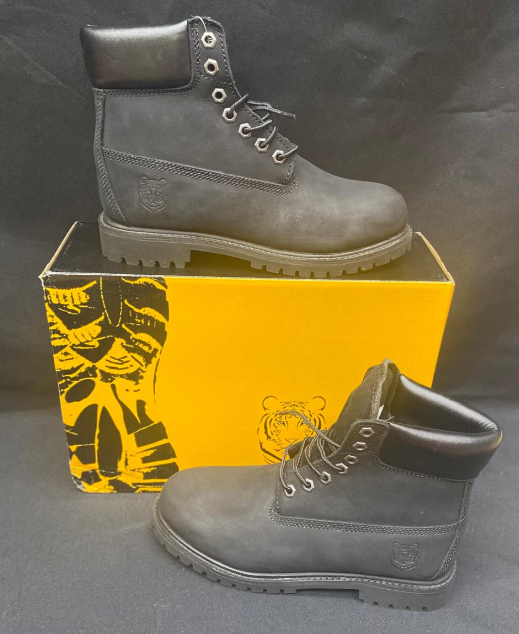 Boots Tigre #6312B Black