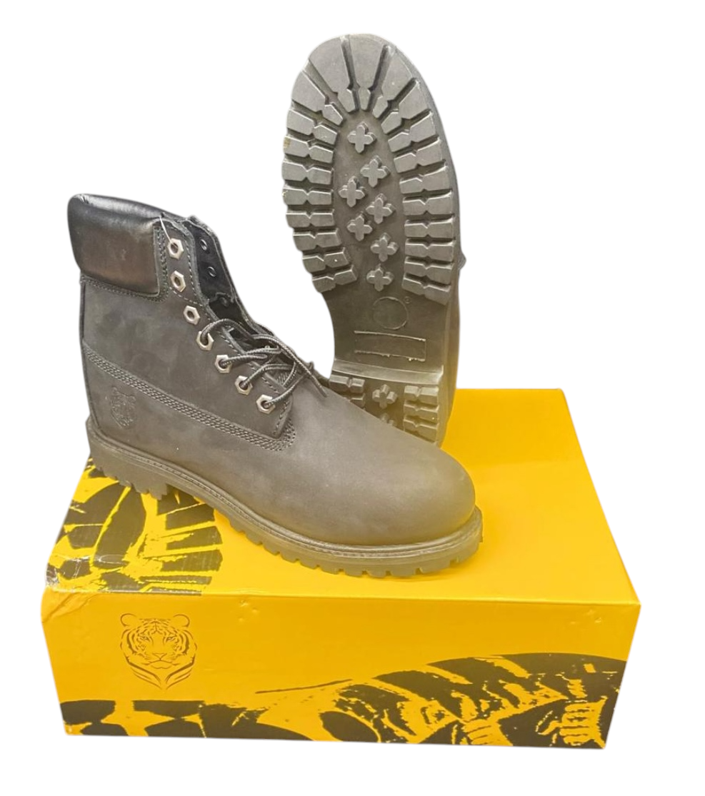 Boots Tigre #6312B Black